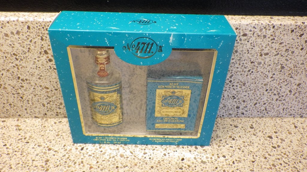 vintage doosje met 4711, Verzamelen, Ophalen of Verzenden, Huis en Inrichting