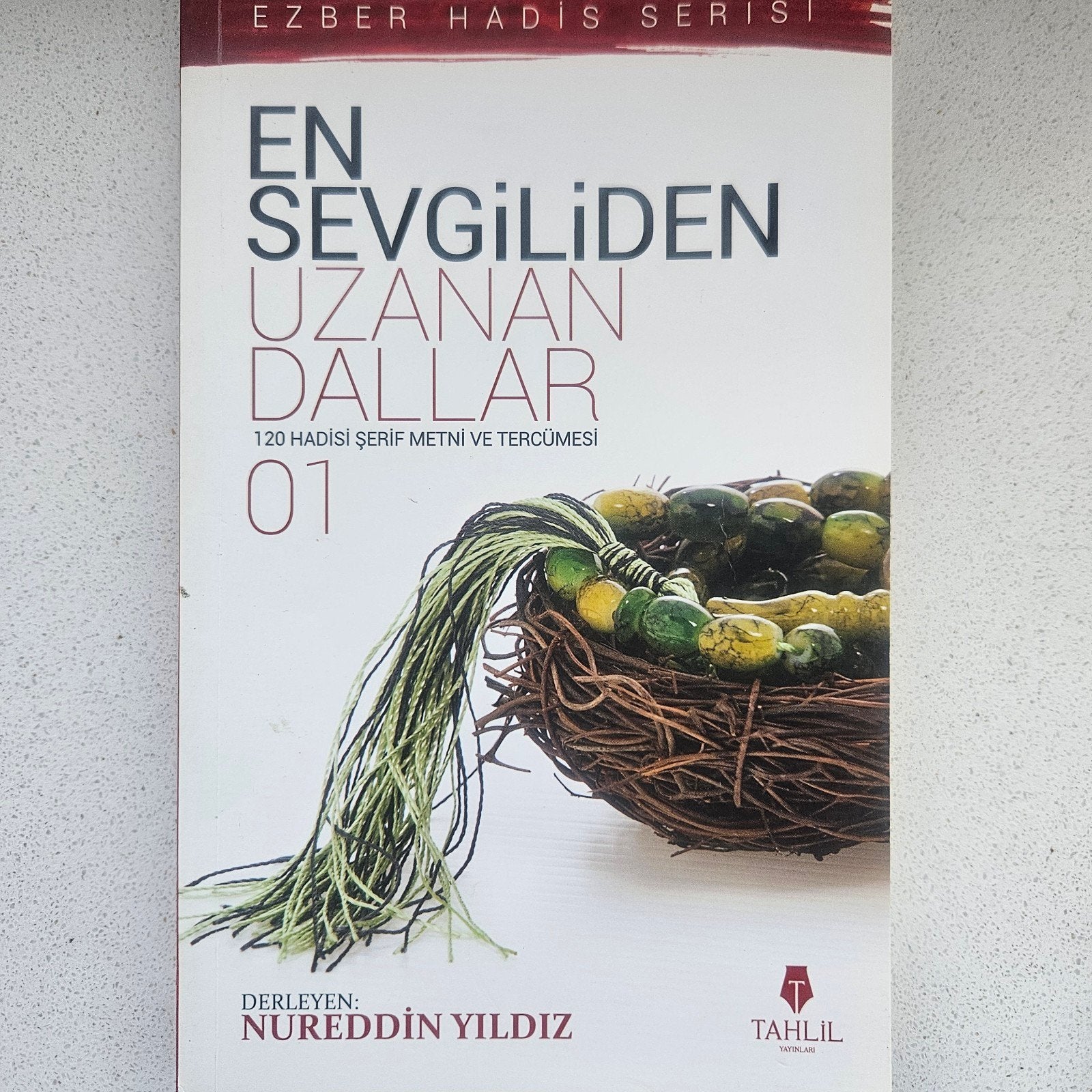 En Sevgiliden Uzanan Dallar 1; Nureddin Yildiz, Verzenden