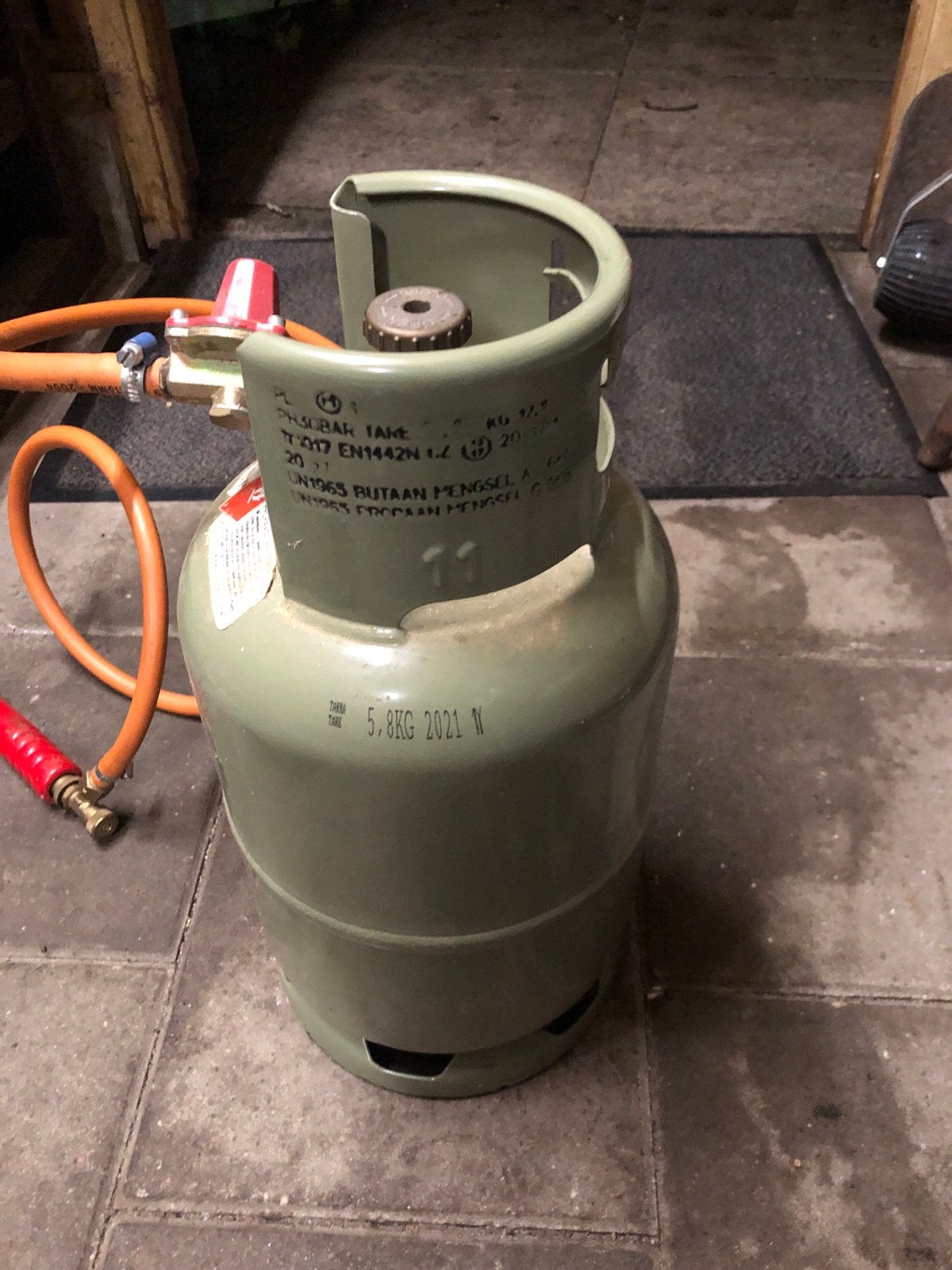Propaan gasfles 5.8KG met slang en brander, Ophalen, Gebruikt