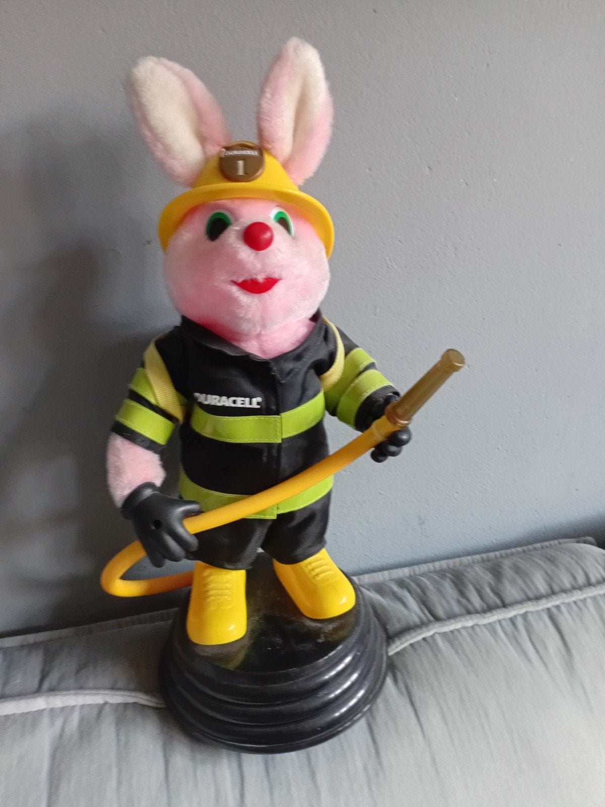 Duracell Konijn Brandweerman Figuur, Ophalen of Verzenden, Zo goed als nieuw