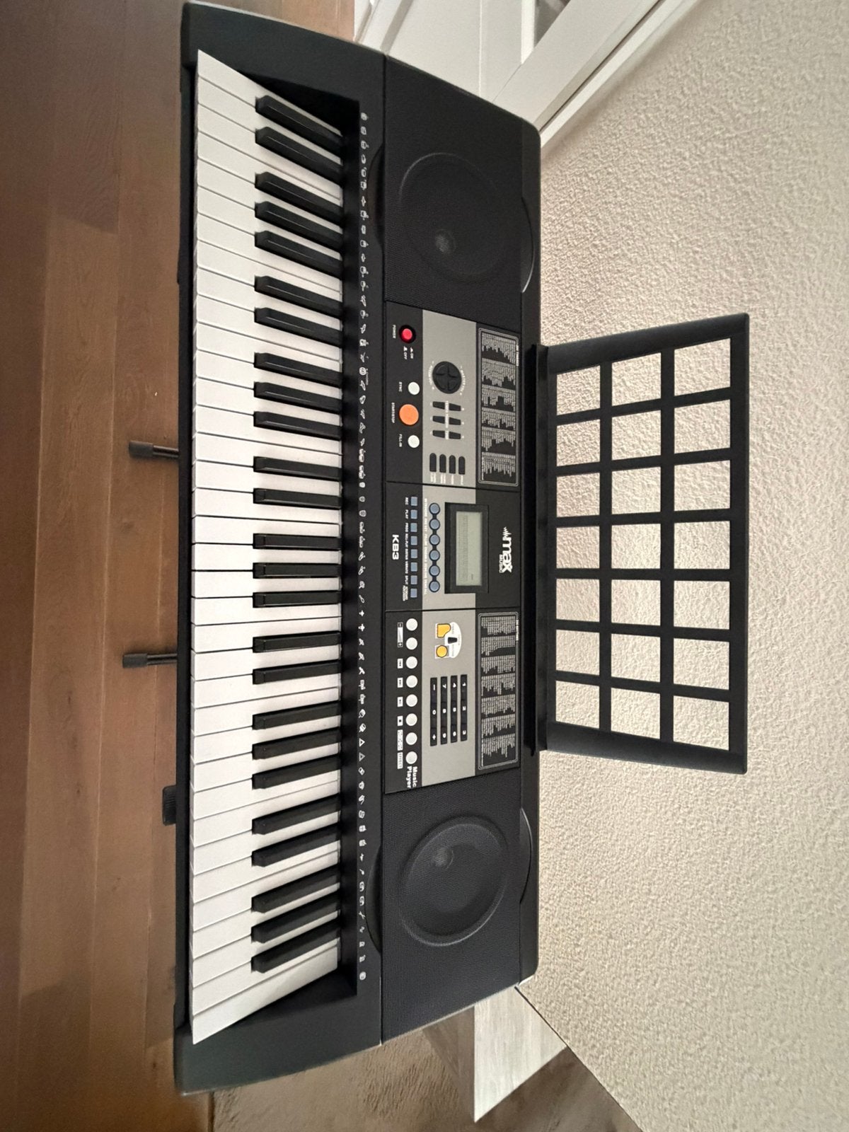 Keyboard Max Music KB3 met aanslaggevoelige toetsen, Muziek en Instrumenten, Ophalen, Zo goed als nieuw, Overige aantallen, Overige merken