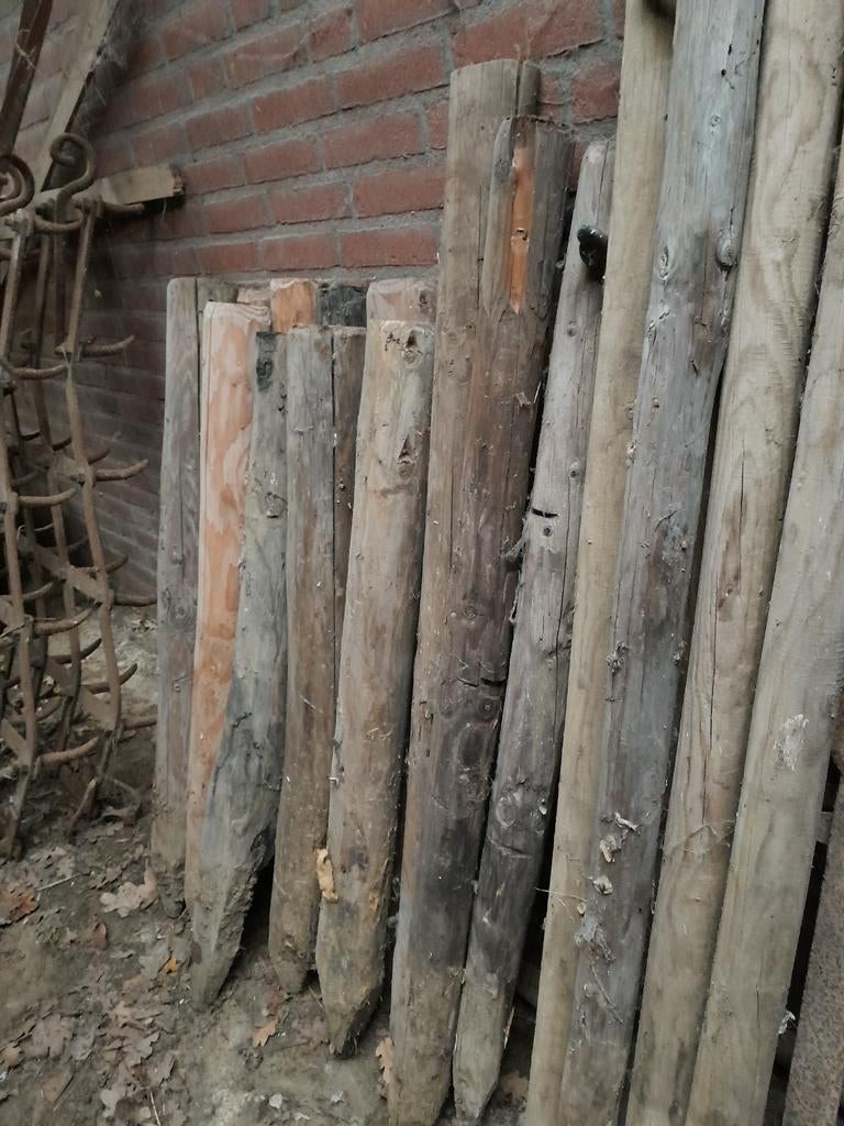AFRASTERING PALEN, Ophalen, 1 tot 2 meter, Minder dan 3 meter, Zo goed als nieuw