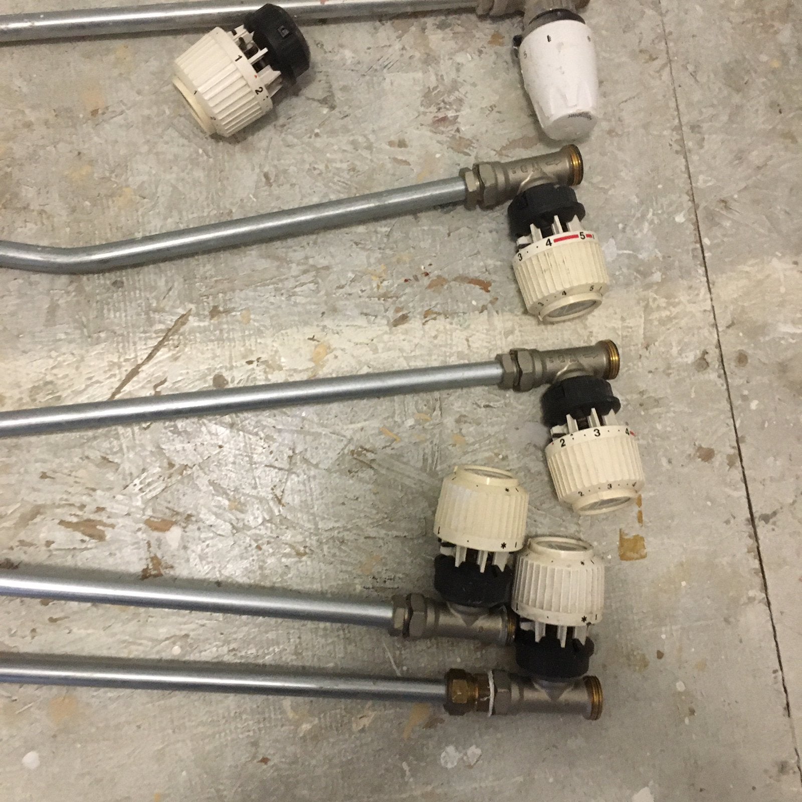 Radiator knoppen, Amsterdam  Oud-west, 30 tot 80 cm, Radiator, Minder dan 60 cm, Ophalen of Verzenden