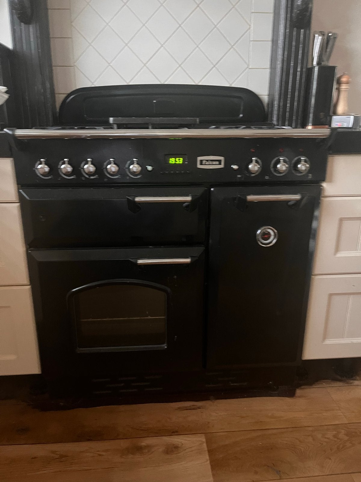Gasfornuis met 5 pitten, 2 heteluchtovens en grill, Witgoed en Apparatuur, Fornuizen, Ophalen, Gebruikt, 60 cm of meer, Grill