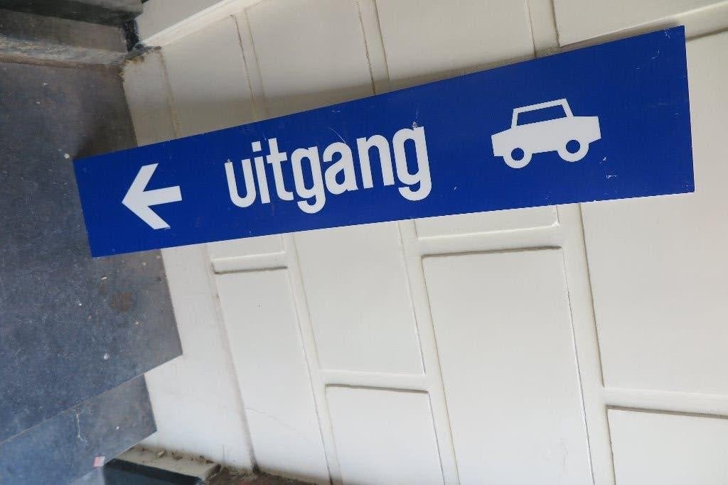 mancave bord UITGANG, Ophalen of Verzenden, Zo goed als nieuw, Gebruiksvoorwerp