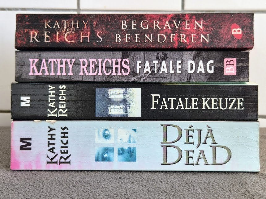 Stapel boeken 4 stuks van Kathy Reichs