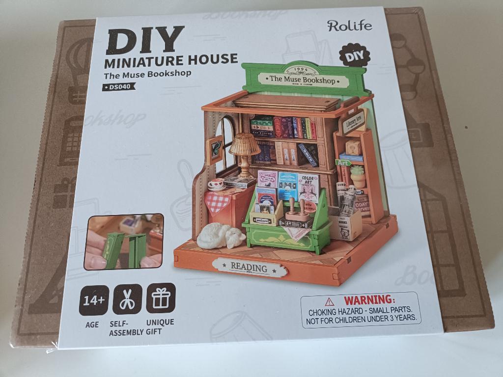 Rolife miniature house, Hobby en Vrije tijd, Knutselen, Ophalen of Verzenden, Nieuw