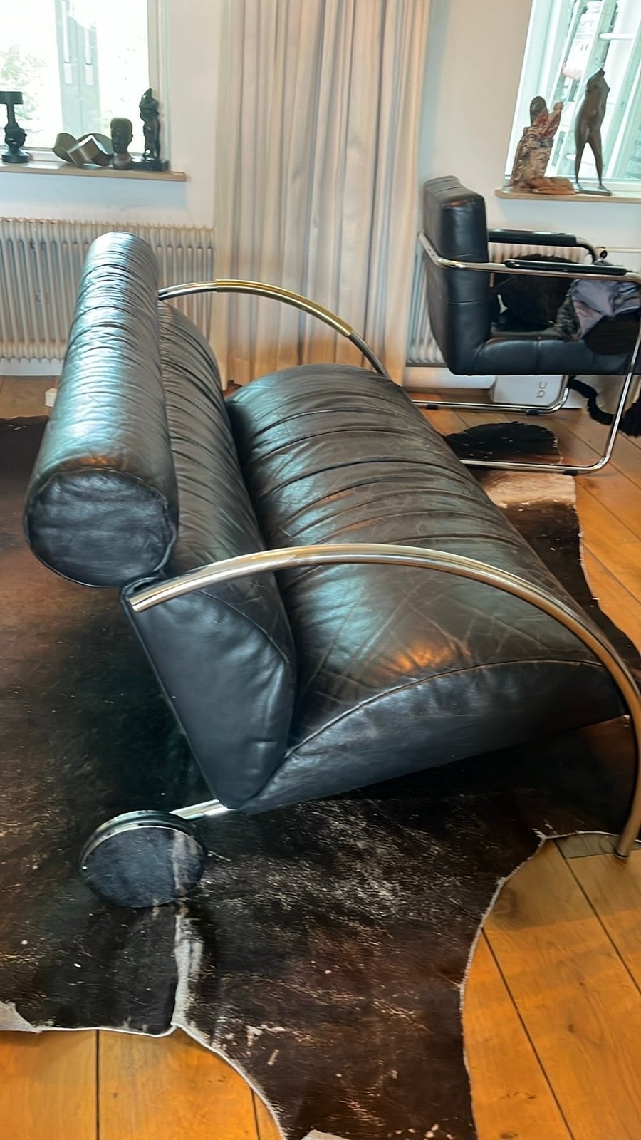 Italiaans design leren 2-zits bankje en fauteuil, Huis en Inrichting, Banken | Bankstellen, Ophalen, Gebruikt, Tweepersoons, Leer