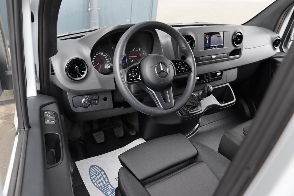 Mercedes Sprinter bestel 215 1.9 CDI L2H2 FWD l AIRCO l IMPE, Auto's, Bestelauto's, Voorwielaandrijving, Stof, Gebruikt, 4 cilinders