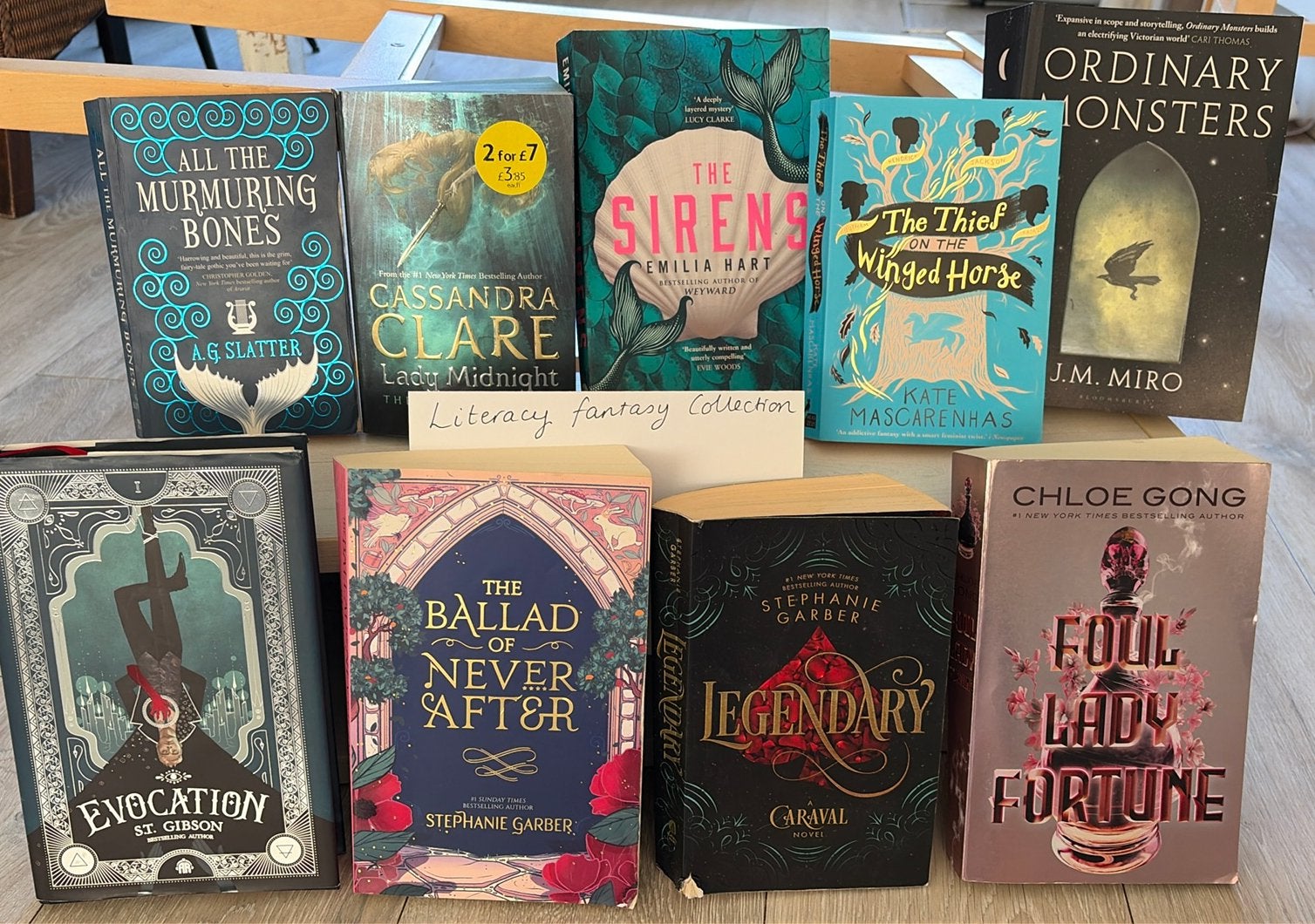 Modern Fantasy Collection - 9 Books - Clare, Garbee & Gong, Boeken, Ophalen of Verzenden, Zo goed als nieuw