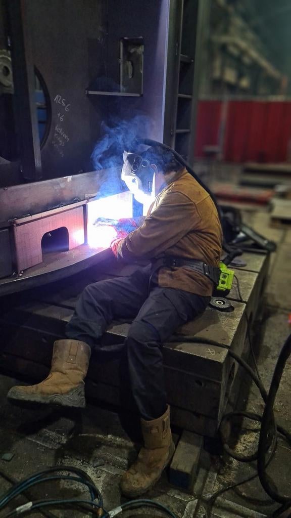 Lasser voor reparatie,nieuw werk,spoedklussen,op locatie, Komt aan huis, Lassen
