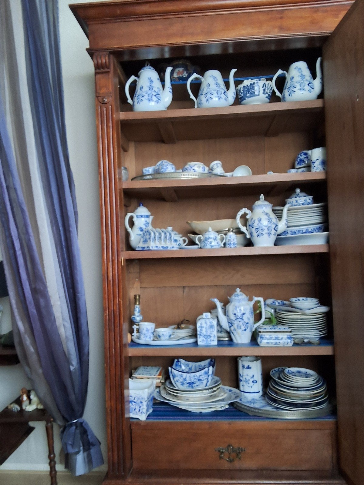 Prachtig De Servies - Compleet en Antiek swiebel muster, Ophalen of Verzenden
