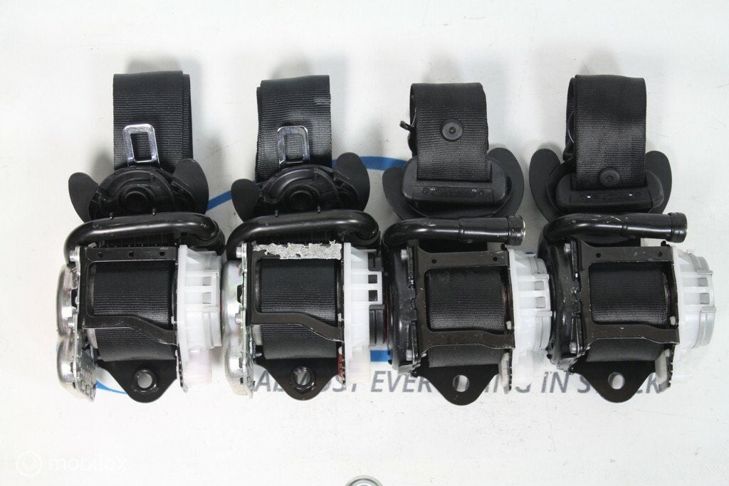4 x Gordels Porsche Macan (2014-heden), Auto-onderdelen, Interieur en Bekleding