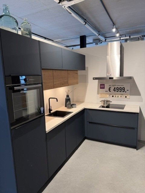 Showroomkeuken Fjordblauw, Huis en Inrichting, Ophalen, Blauw, Overige typen, Nieuw