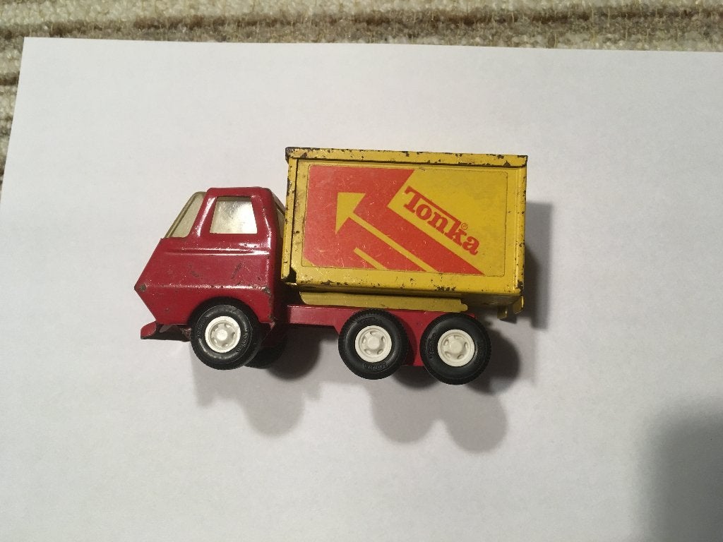 vrachtwagen truck tonka geel rood, Ophalen of Verzenden, Gebruikt, Bus of Vrachtwagen