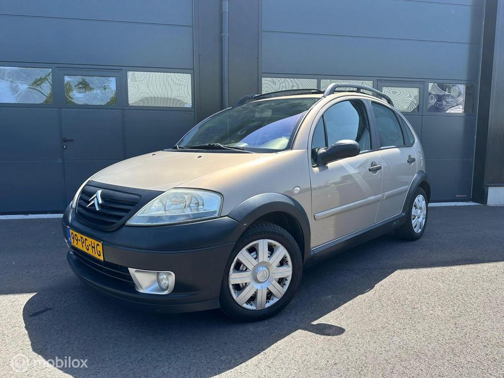Citroen C3 1.4i-16V Différence, Stof, 4 cilinders, Beige, Origineel Nederlands