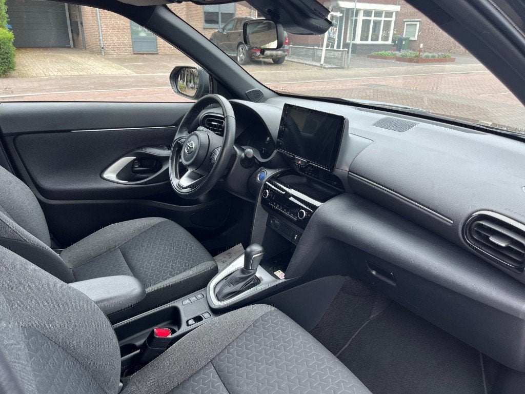Toyota YARIS CROSS 1.5 HYBRID DYNAMIC AUTOMAAT / NAVI / CARP, Gebruikt, Adaptive Cruise Control, Zwart, 1490 cc