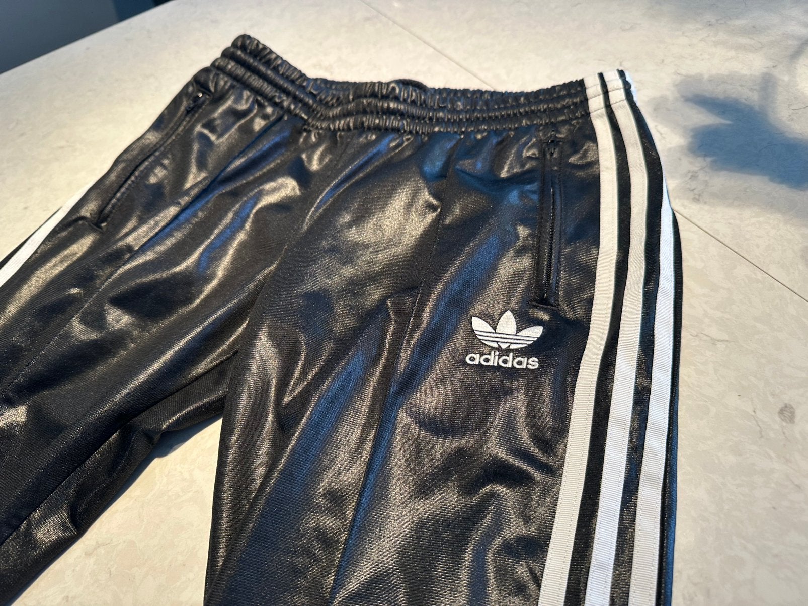 Adidas chile 62 broek Maat S, Zwart, Ophalen of Verzenden, Zo goed als nieuw, Algemeen