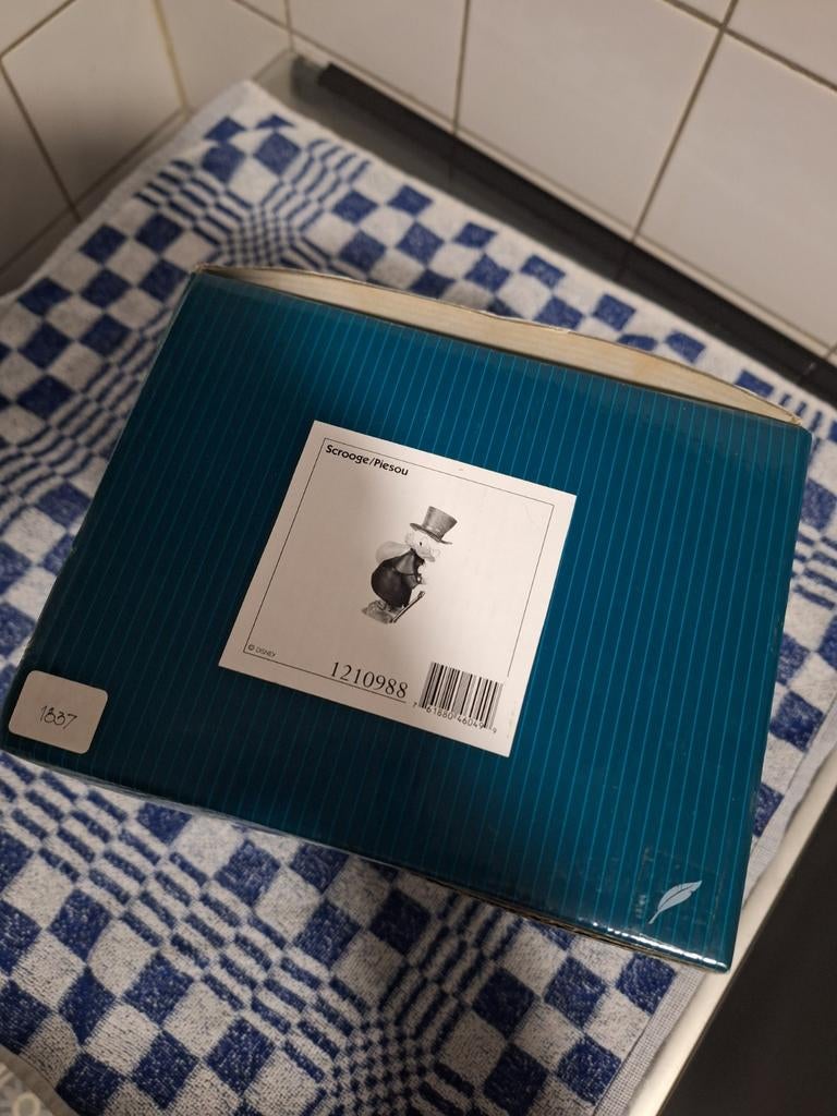 WDCC Dagobert Scrooge doos, Ophalen of Verzenden, Zo goed als nieuw, Beeldje of Figuurtje