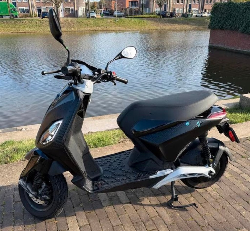 Piaggio 1+ MY22, Ophalen, Gebruikt, Overige modellen, Maximaal 45 km/u