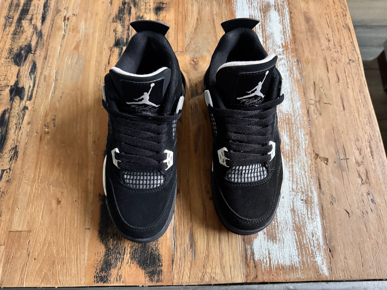 Nike Air Jordan 4 Retro Thunder Sneakers, Ophalen of Verzenden, Zo goed als nieuw, Zwart, Sneakers of Gympen