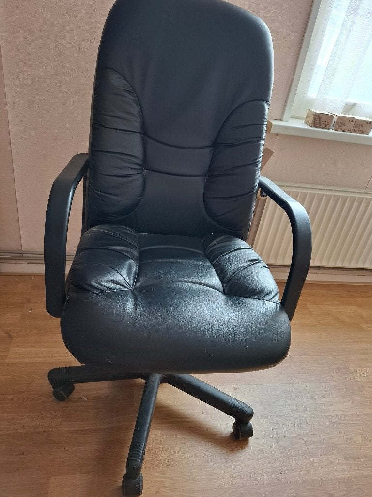 bureaustoel, Ophalen, Gebruikt, Zwart, Bureaustoel