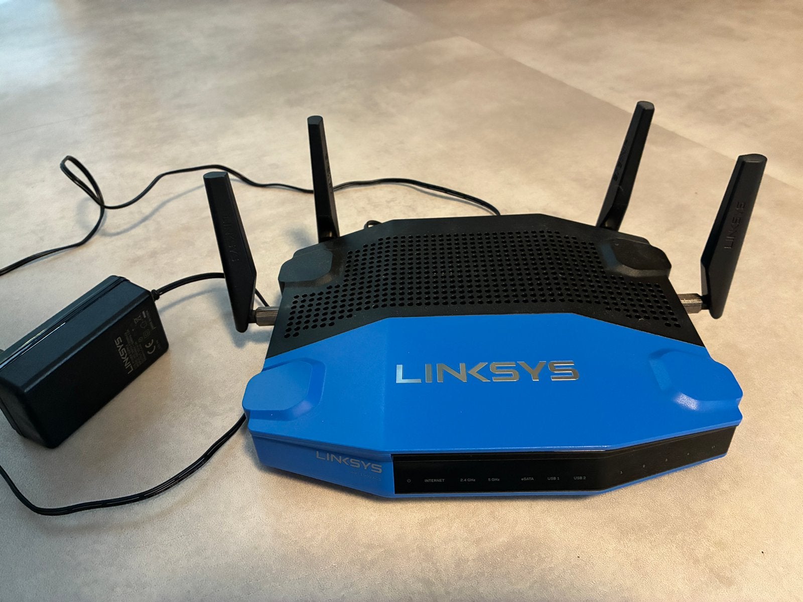 Linksys WRT1900ACS v2, Ophalen of Verzenden, Gebruikt, Router