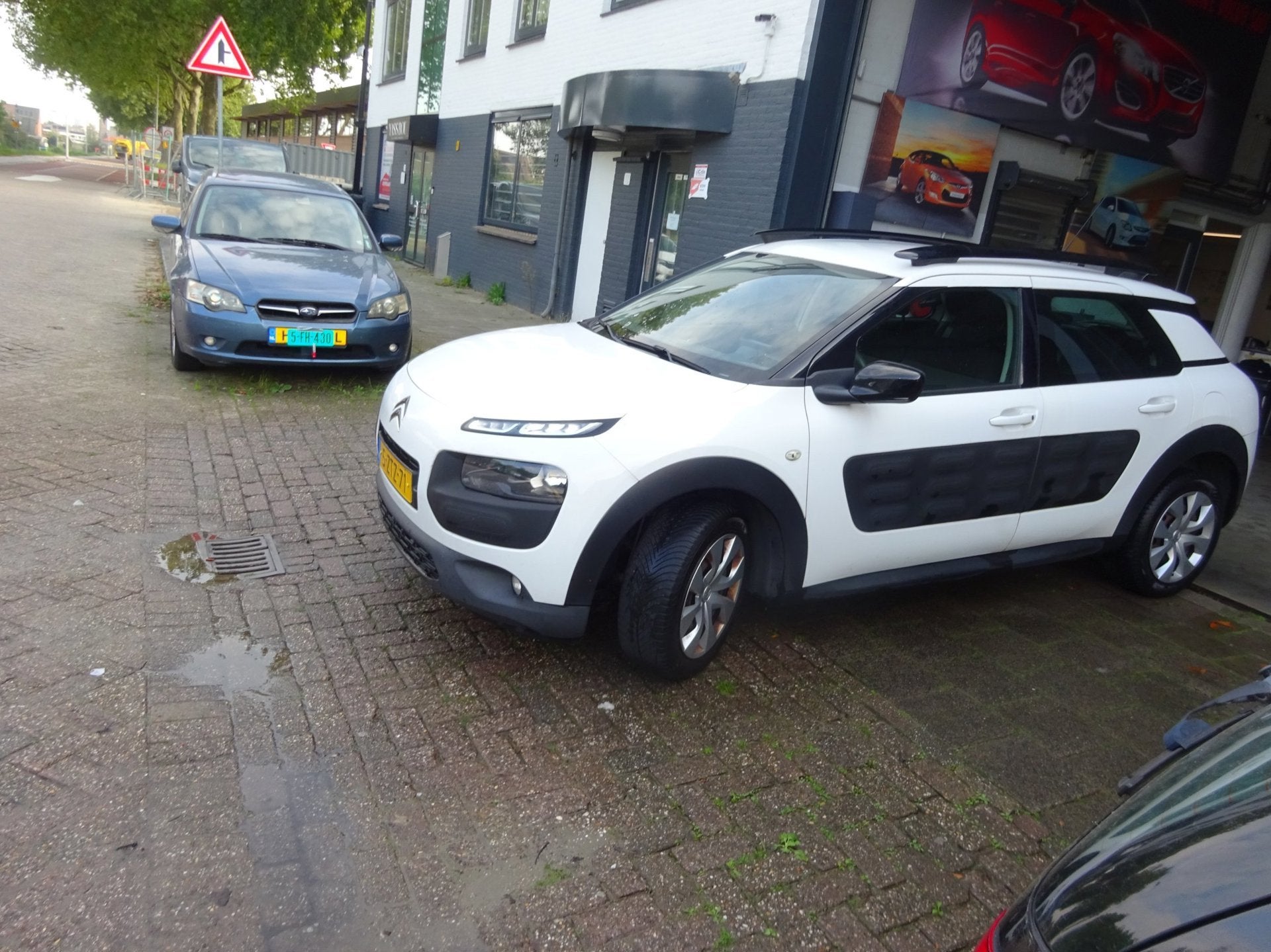 Citroen C4 Cactus MET AIRCO & APK TOT 31-03-2027!, Voorwielaandrijving, Gebruikt, 1199 cc, Wit