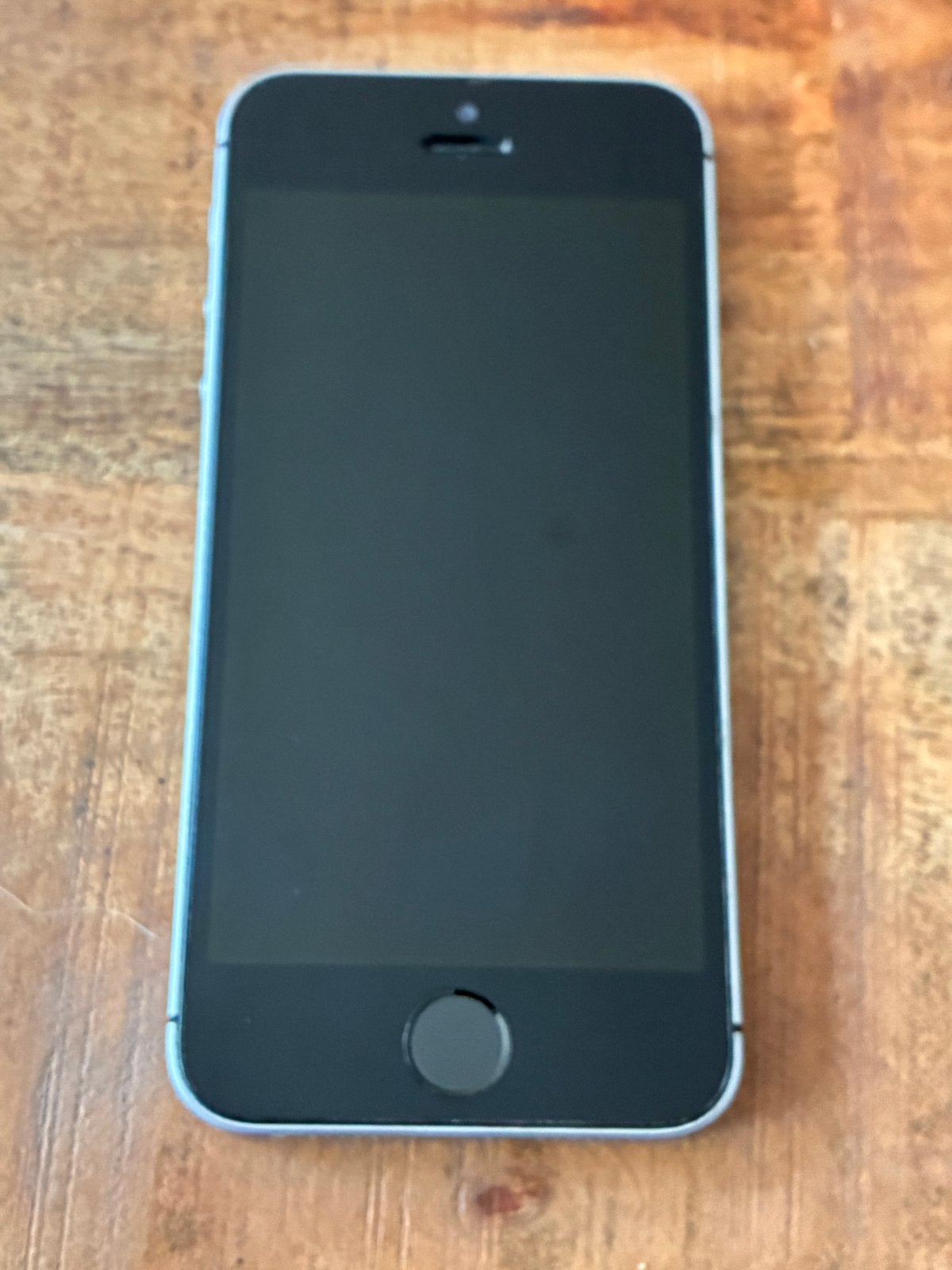 Apple iPhone SE (2016) 32GB Grijs - Goede Staat, Telecommunicatie, Ophalen of Verzenden, Zo goed als nieuw, Zonder simlock, Grijs