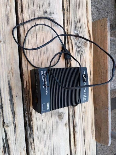 Omvormer 12 volt sigarettenplug naar 230 volt Waeco, Caravans en Kamperen, Ophalen of Verzenden, Gebruikt