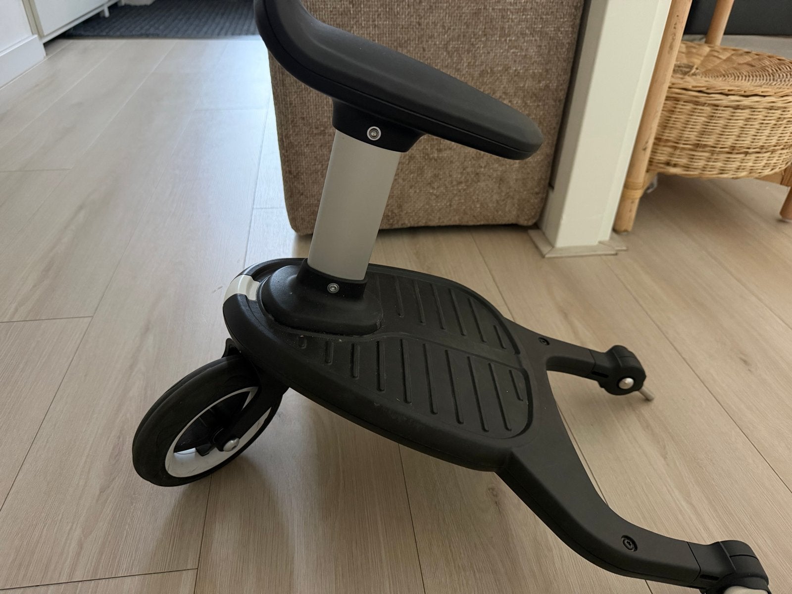 Bugaboo meerijdplankje met zitje, Kinderen en Baby's, Kinderwagens en Combinaties, Ophalen of Verzenden, Zo goed als nieuw, Kinderwagen