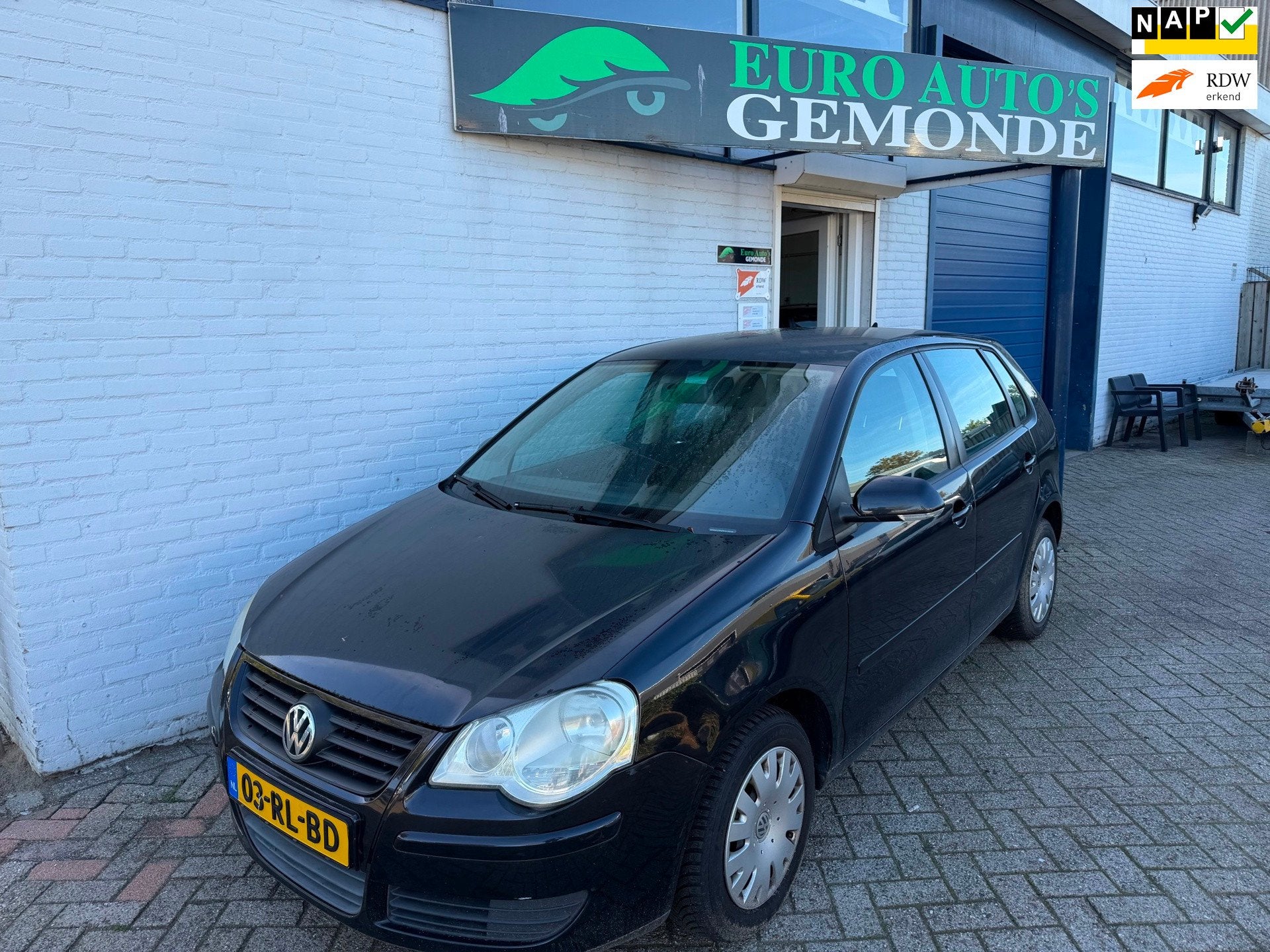 Volkswagen Polo 1.4-16V Comfortline AIRCO, Auto's, Voorwielaandrijving, 15 km/l, Zwart, Origineel Nederlands