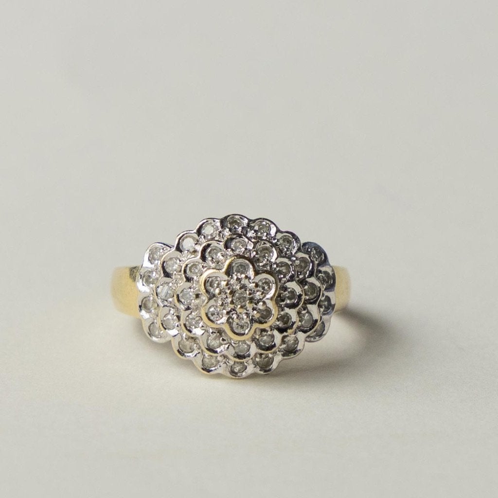 vintage 9 karaat gouden diamant cluster ring, Verzenden, Zo goed als nieuw, 17 tot 18, Nvt