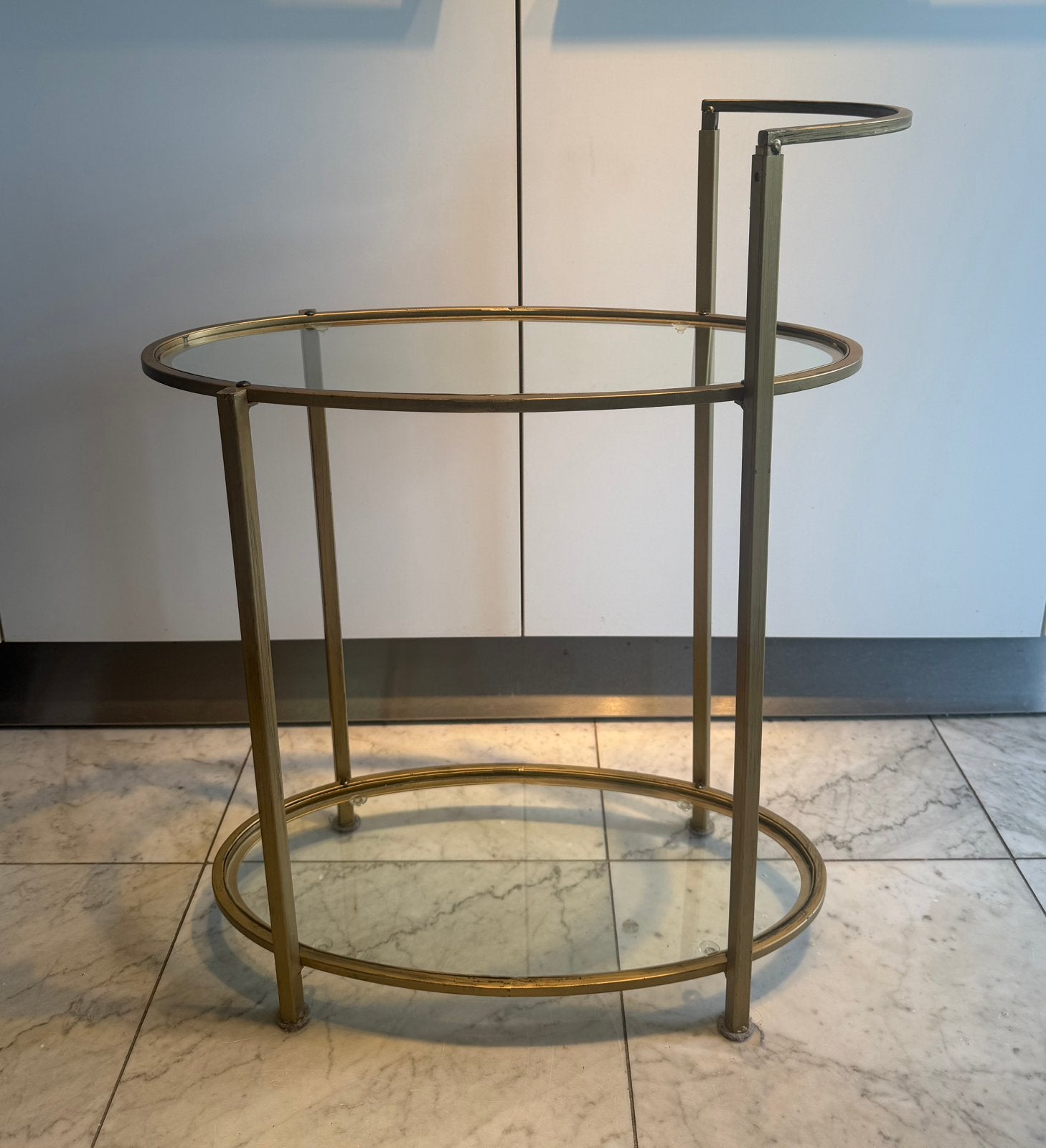 Metalen vintage drankentrolley / barcart met glas, Ophalen, Zo goed als nieuw, Ovaal, Glas