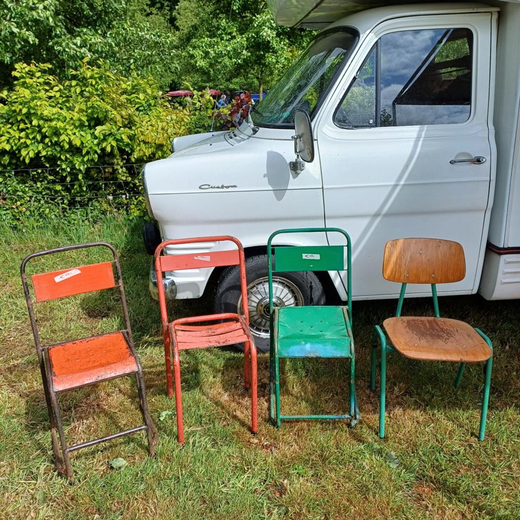 Brocante stoeltjes., Ophalen, Gebruikt, Overige kleuren, Twee