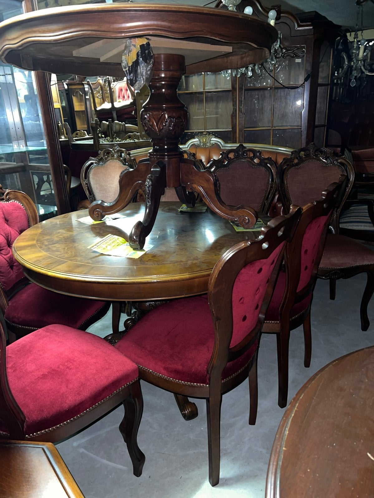 Barok eetkamer set: tafel en stoelen - MAGAZIJN LEEGVERKOOP, Antiek en Kunst, Ophalen