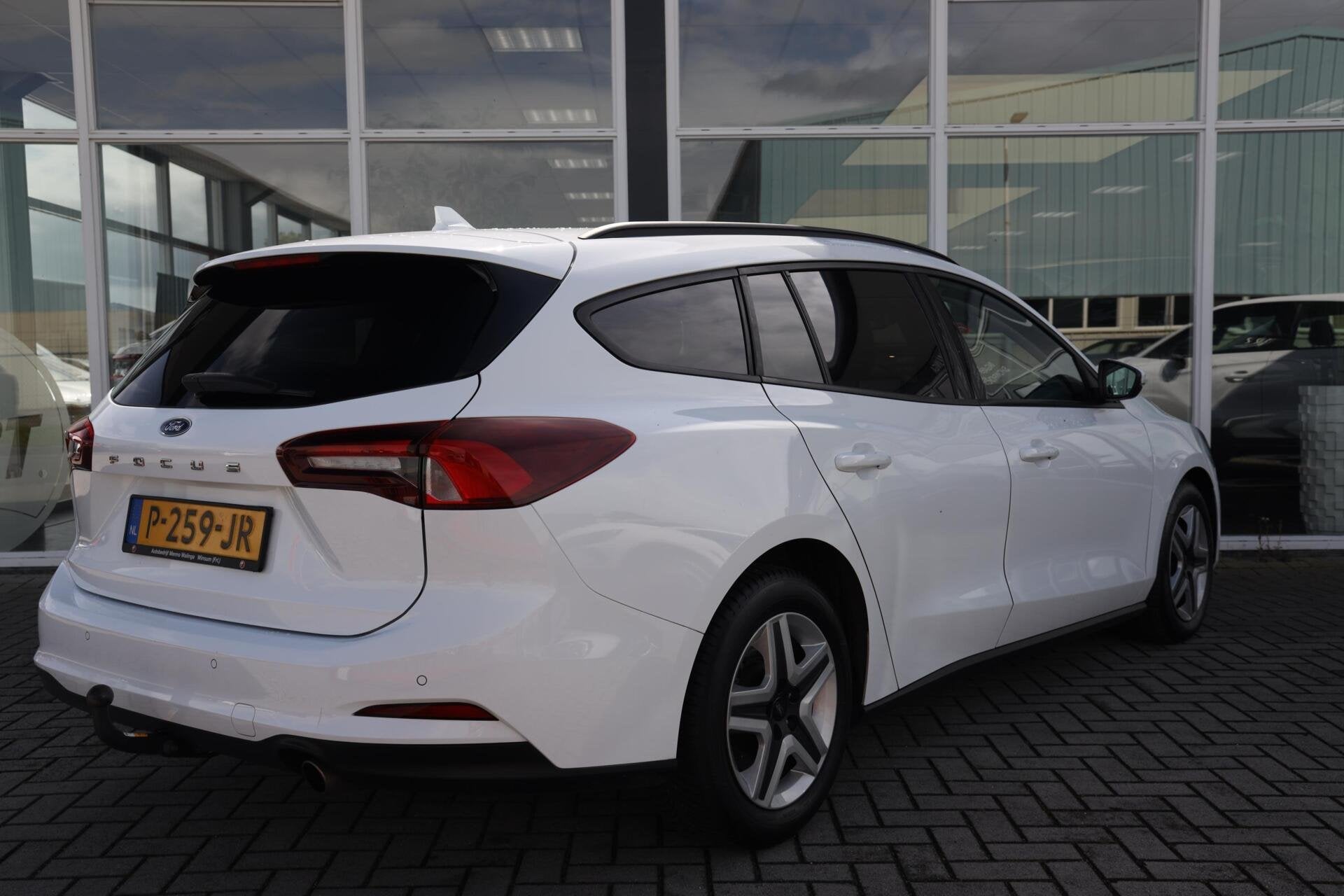 Ford Focus Wagon 1.5 EcoBlue Connected|Trekhaak|PDC|Navi|, Gebruikt, Euro 6, 4 cilinders, 715 kg