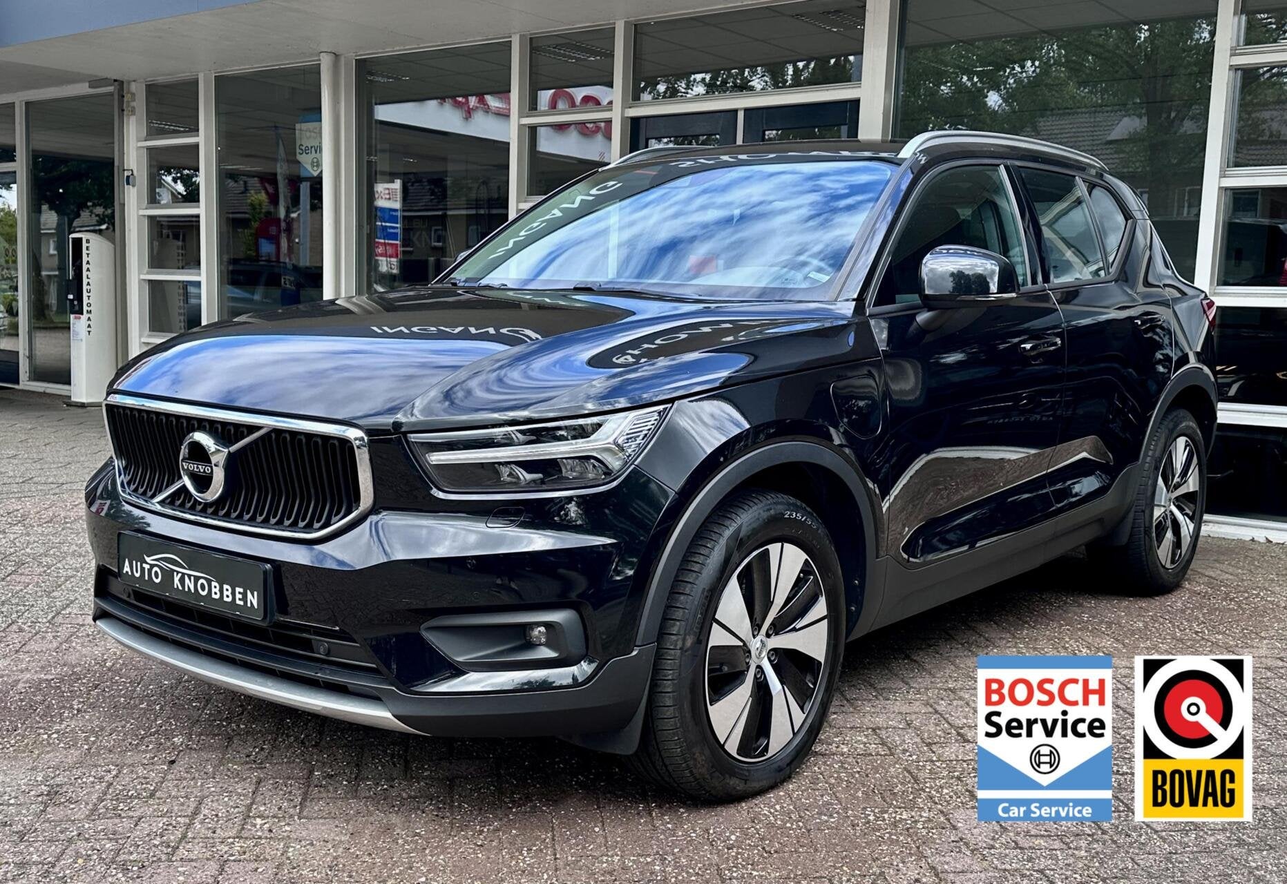 Volvo XC40 1.5 T5 Twin Engine Led, Climat, Stoelvw Auto Pilo, Auto's, Gebruikt, Met garantie (alle), Zwart, 59 km/l