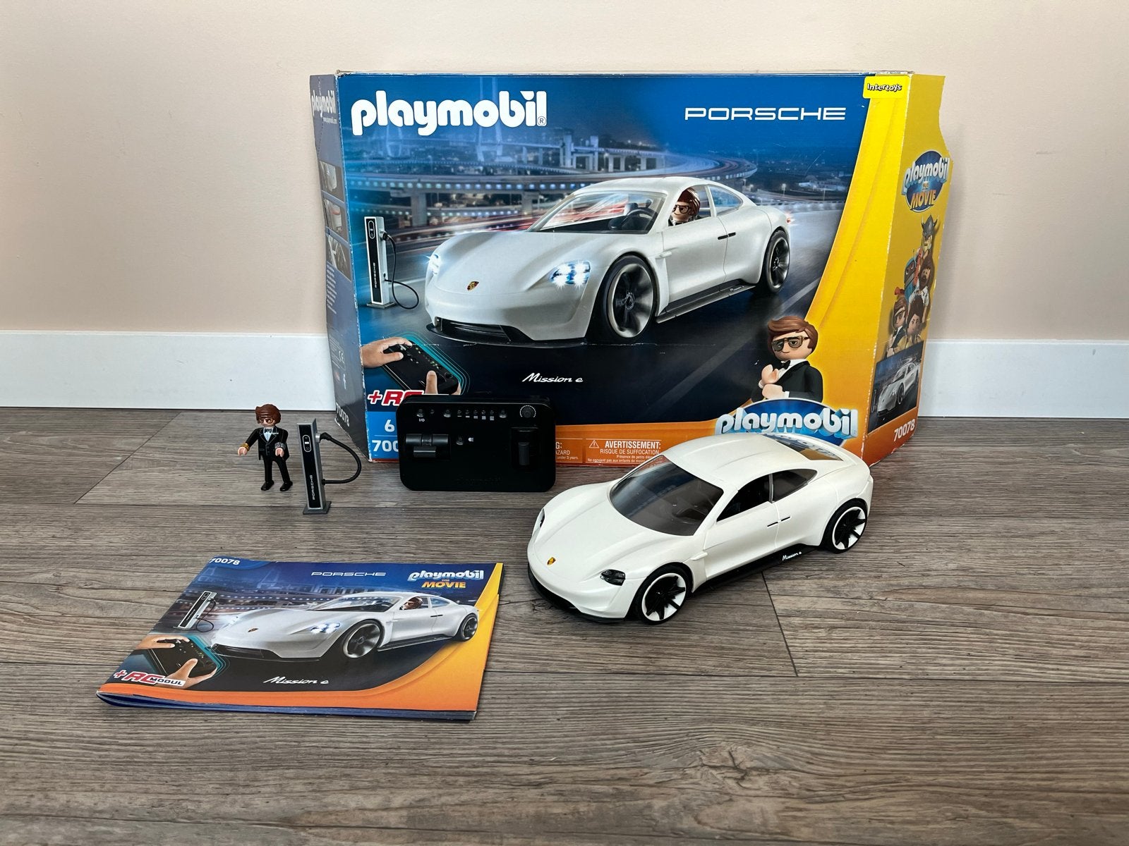 Playmobil Porsche Mission E met RC-module en lichteffecten, Kinderen en Baby's, Ophalen of Verzenden, Zo goed als nieuw, Afstandsbediening