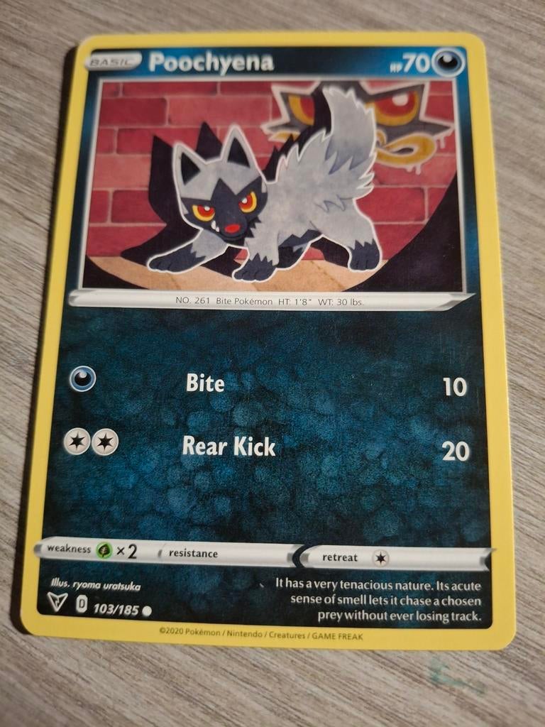 Poochyena Pokémon kaart 103/185, Ophalen of Verzenden, Zo goed als nieuw, Losse kaart
