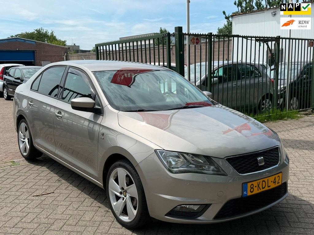 Seat Toledo 1.2 TSI Businessline High Zeer netjes airco navi, Auto's, Seat, Voorwielaandrijving, Euro 5, Gebruikt, Origineel Nederlands
