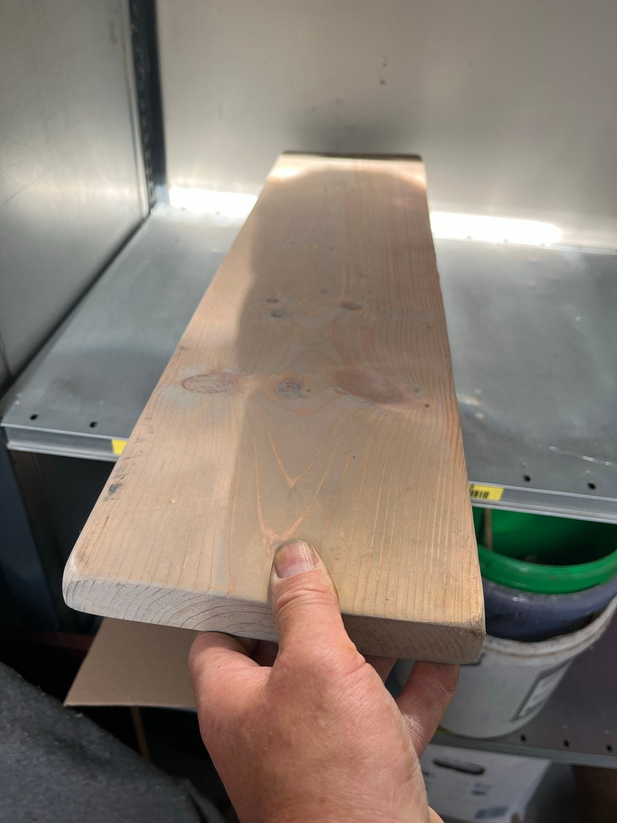 Houten plank met metalen steunen, Doe-het-zelf en Verbouw, Hout en Planken, Gebruikt, Plank, Overige houtsoorten, Minder dan 200 cm