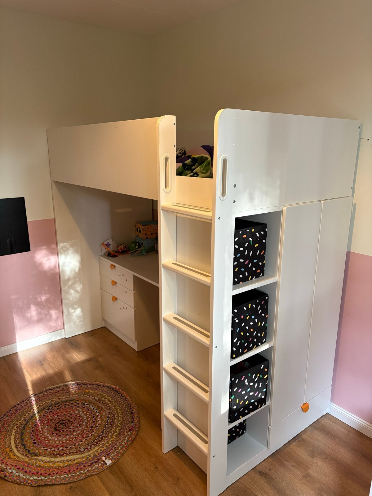 Foto 3 van Hoogslaper met bureau en kast - Wit