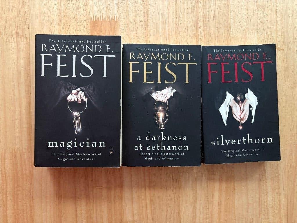 The Riftwar Saga (complete Trilogy), Boeken, Fantasy, Ophalen of Verzenden, Gelezen, Raymond E. Feist