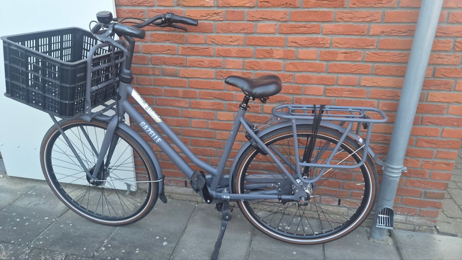 Gazelle transport damesfiets, met mand. Zgan., Ophalen, Velgrem, Versnellingen, Zo goed als nieuw