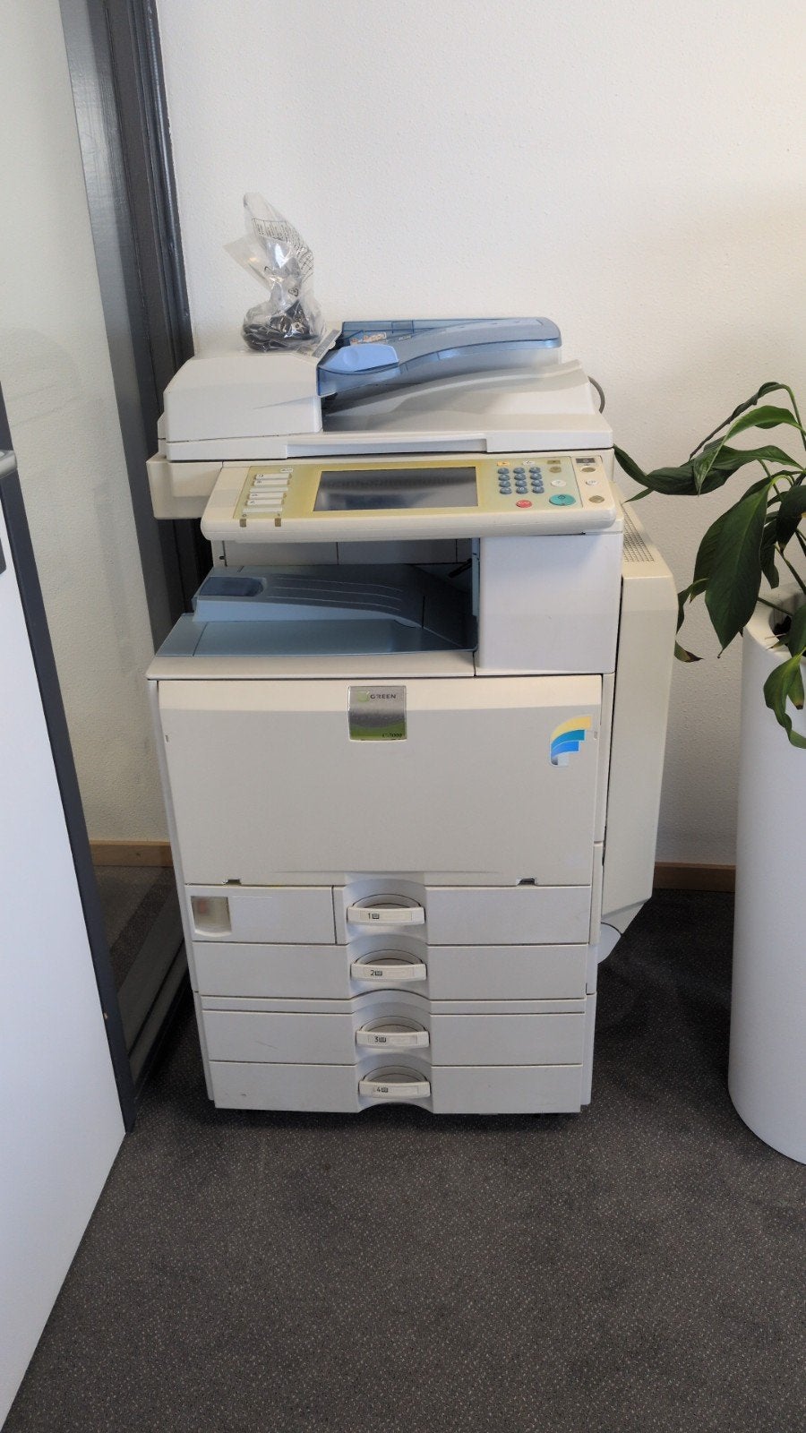 Ricoh printer/scanner - zwart wit werkt, kleur niet, Computers en Software, Ophalen