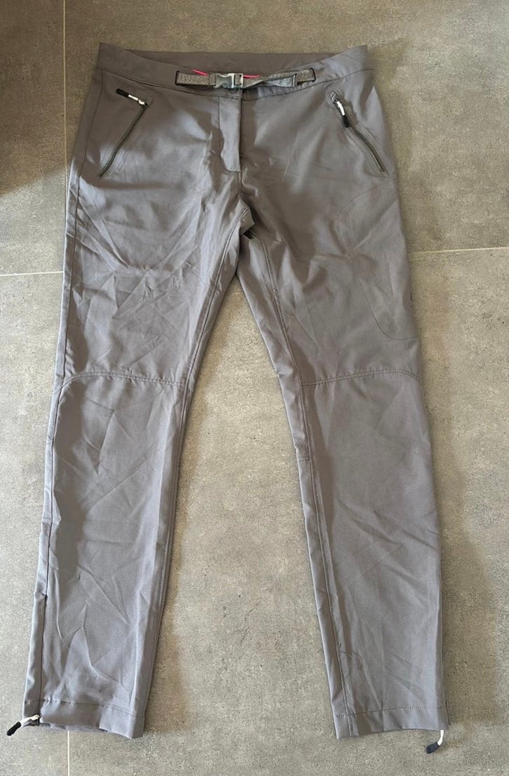 Falcon outdoor/wandelbroek maat L (valt meer als M), Ophalen of Verzenden, Nieuw, Kleding