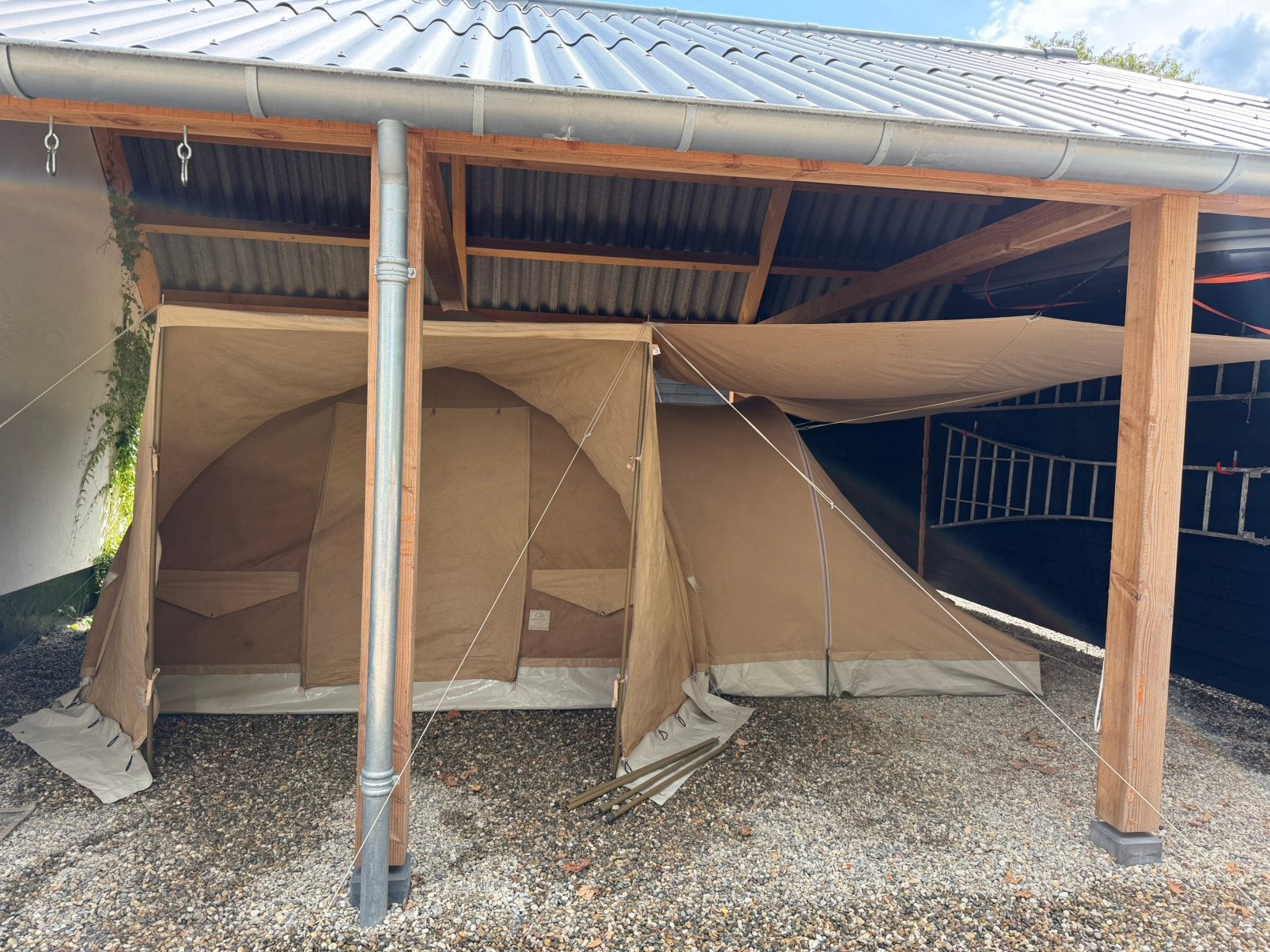 Karsten Tent 325 + Luifel, Slaapaanbouw & Tarp (Compleet), Ophalen, Gebruikt, Tot en met 4