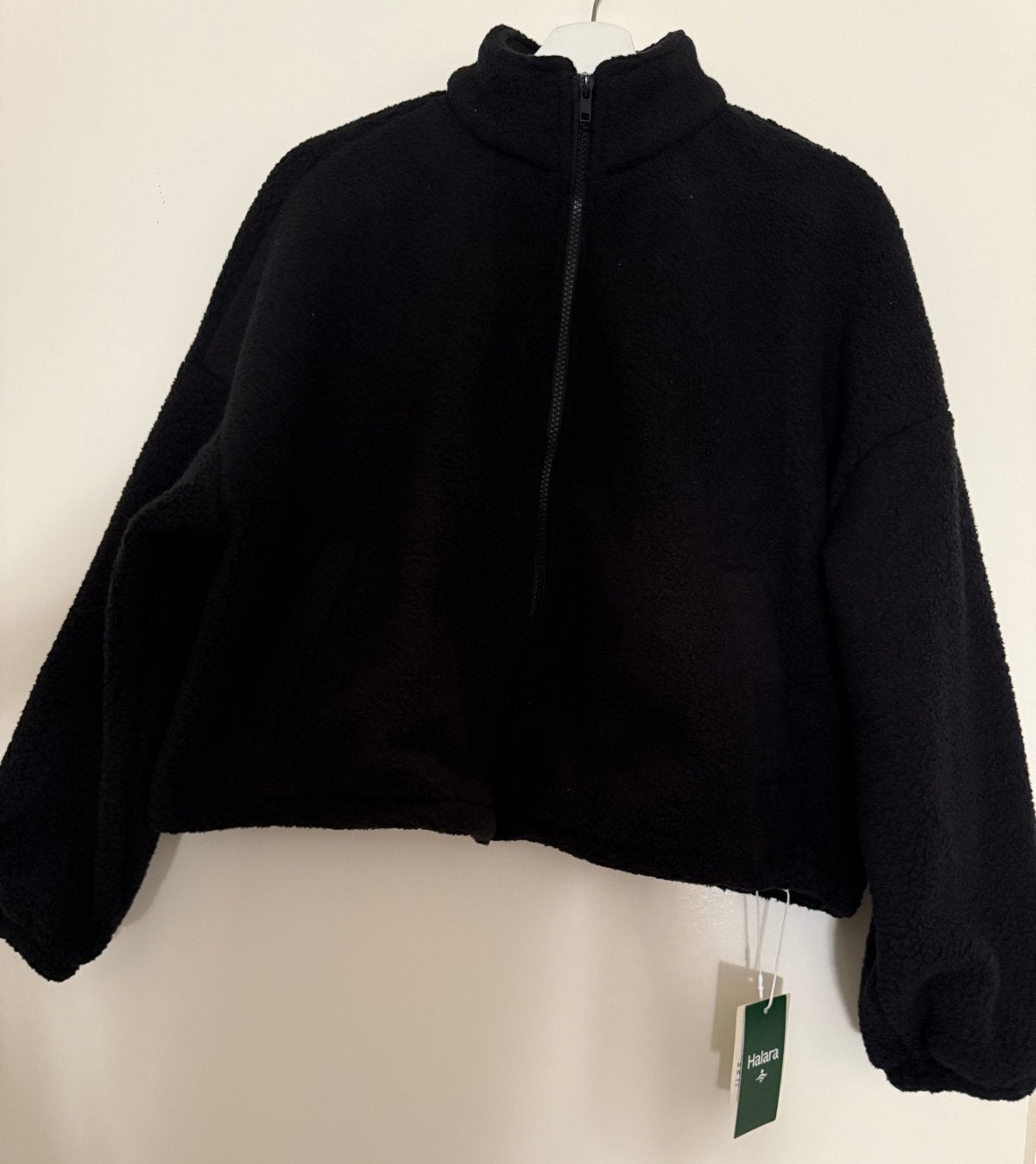 Zwarte Halara Teddy Cropped Jasje Maat M Nieuwe, Kleding | Dames, Jassen | Winter, Ophalen of Verzenden, Nieuw, Maat 38/40 (M)