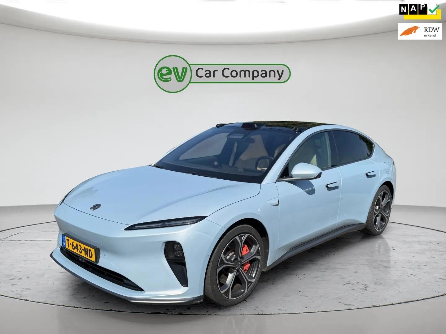 Nio ET5 100 kWh | Massage stoelen | Trekhaak | Panoramadak |, Auto's, NIO, Automaat, Gebruikt, 110 €/maand, Blauw